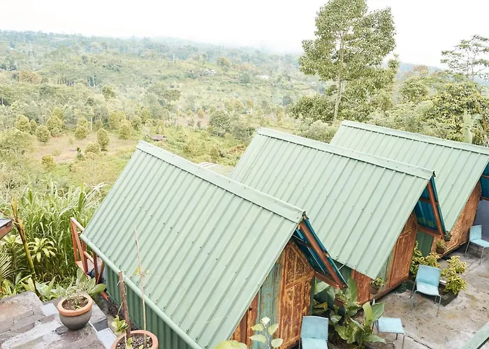 Rustic Waterfall Cabin Munduk Wanagiri With Pool *